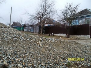 Белореченск, Пшехская, на обочине у моста